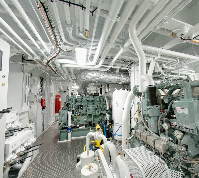 2e machinist, werken bij van stee, offshore, werkschepen, werkboot, engineer