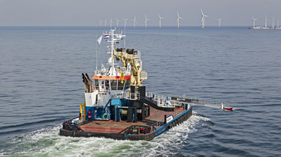 zwerver 2, zwerver ii, werkschip, van stee offshore, offshore support, ivo van toor, tweede stuurman, stage aan boord, werken in de offshore